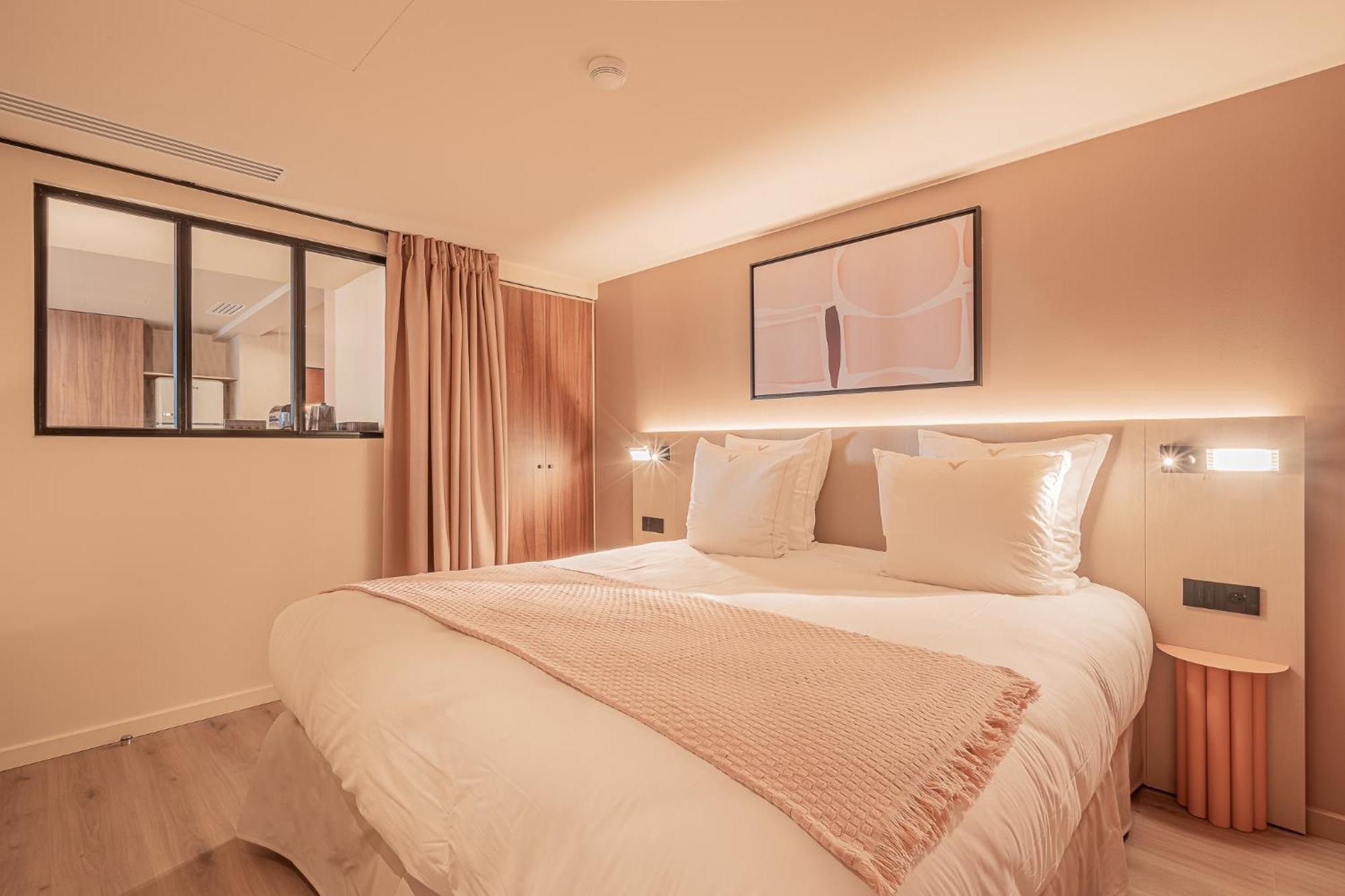 Yuna Montmartre - Aparthotel Paris Eksteriør billede