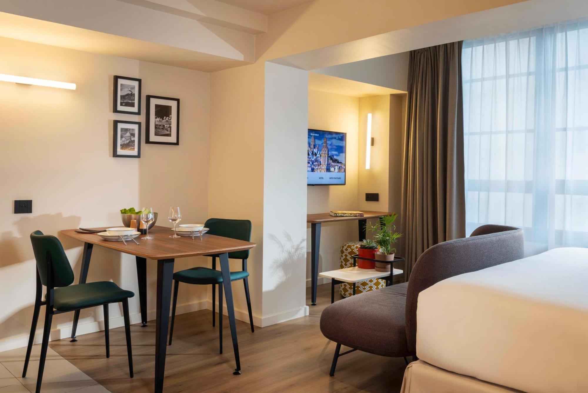 Yuna Montmartre - Aparthotel Paris Eksteriør billede