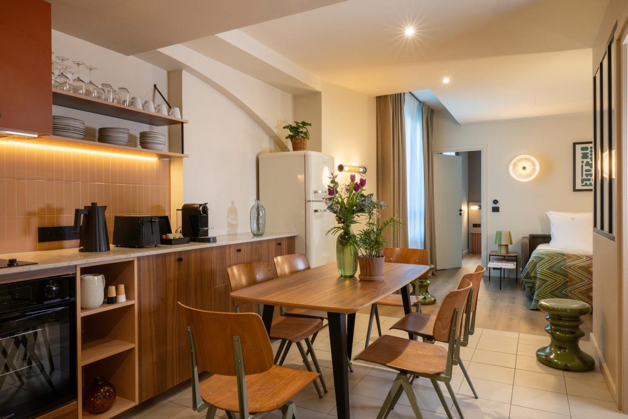Yuna Montmartre - Aparthotel Paris Eksteriør billede