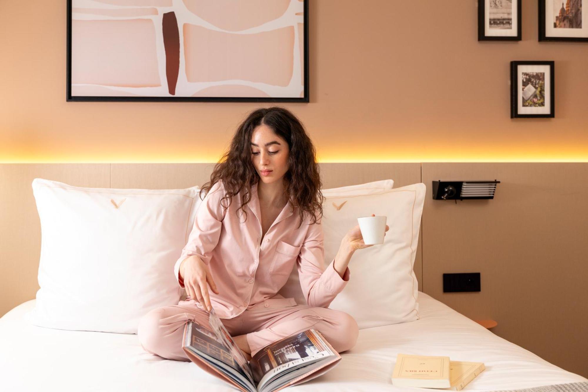 Yuna Montmartre - Aparthotel Paris Eksteriør billede
